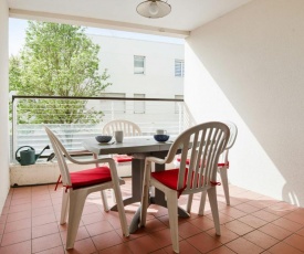 Charming flat with terrace close to the beaches in La Rochelle - Welkeys