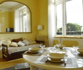 Appartement Biarritz, 1 pièce, 4 personnes - FR-1-248-56