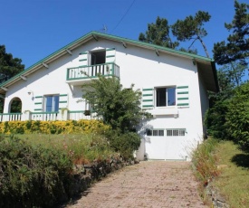 Authentique villa landaise au coeur de Capbreton