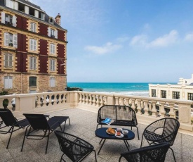 BLUE MOON KEYWEEK Seafront Apt with large Terrace and Parking Biarritz