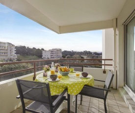 Cosy 1br with terrace and parking in Biarritz 5 min to the beach - Welkeys