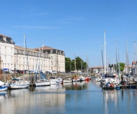 La Fayette 2*, Meublé tout confort avec vue sur le port