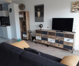 Les sables appartement avec SAUNA et SPA en bord de mer avec balcon pour 2personnes