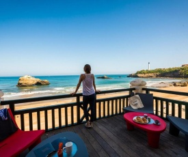 MIRAMAR KEYWEEK Apartment with Terrace and Access to Pool in Biarritz