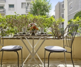 Modern 1br with terrace 5 min from Biarritzs Grande Plage Welkeys