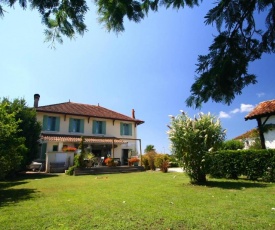 L'Estanquet Bed and Breakfast