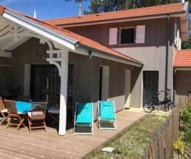 Maison entre Le Pyla et Arcachon, piscine commune