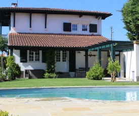 VILLA ASTENEA AVEC LES CLES DE SAINT JEAN DE LUZ