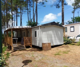 Bungalow de 3 chambres a Saint Julien en Born avec piscine partagee jardin clos et WiFi a 4 km de la plage