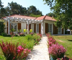 Wonderfully landscaped garden and nice house