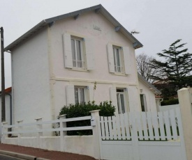 Maison Saint-Palais-sur-Mer, 3 pièces, 7 personnes - FR-1-494-84