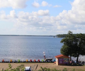 Chambre perchée Lacanau - vue sur lac