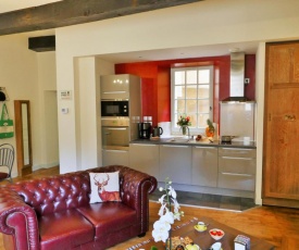 In Sarlat Luxury Rentals, Medieval Center - Appartement Sherlock