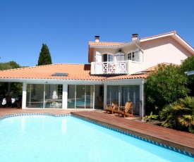 Perfect villa with pool in fantastic beach location, garden, terraces