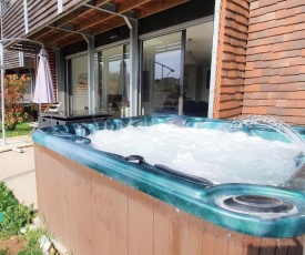 Villa Spacieuse avec Jacuzzi Privatif