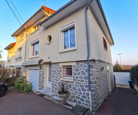 Spacious Home - Maison entière 140 m2 avec jardin, 5 chambres