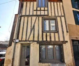 Townhouse - Historic district LIMOGES