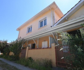 La maison des Courlis rouge